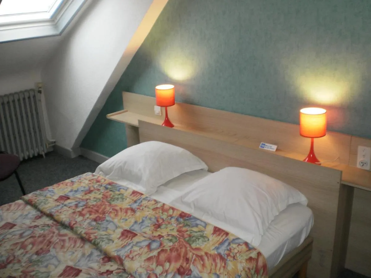 **  Hotel De La Gare Montlucon France