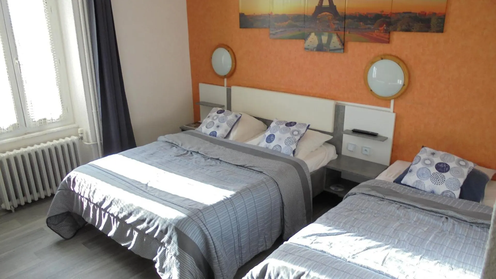 Hotel De La Gare Montlucon