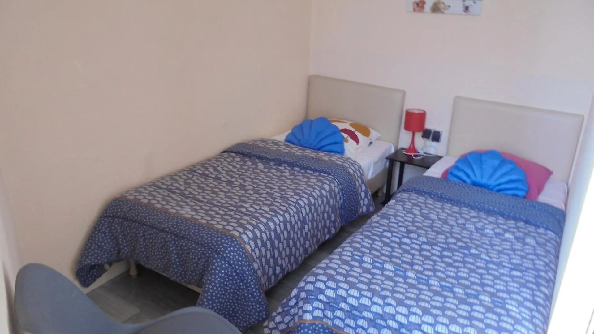 **  Hotel De La Gare Montlucon France