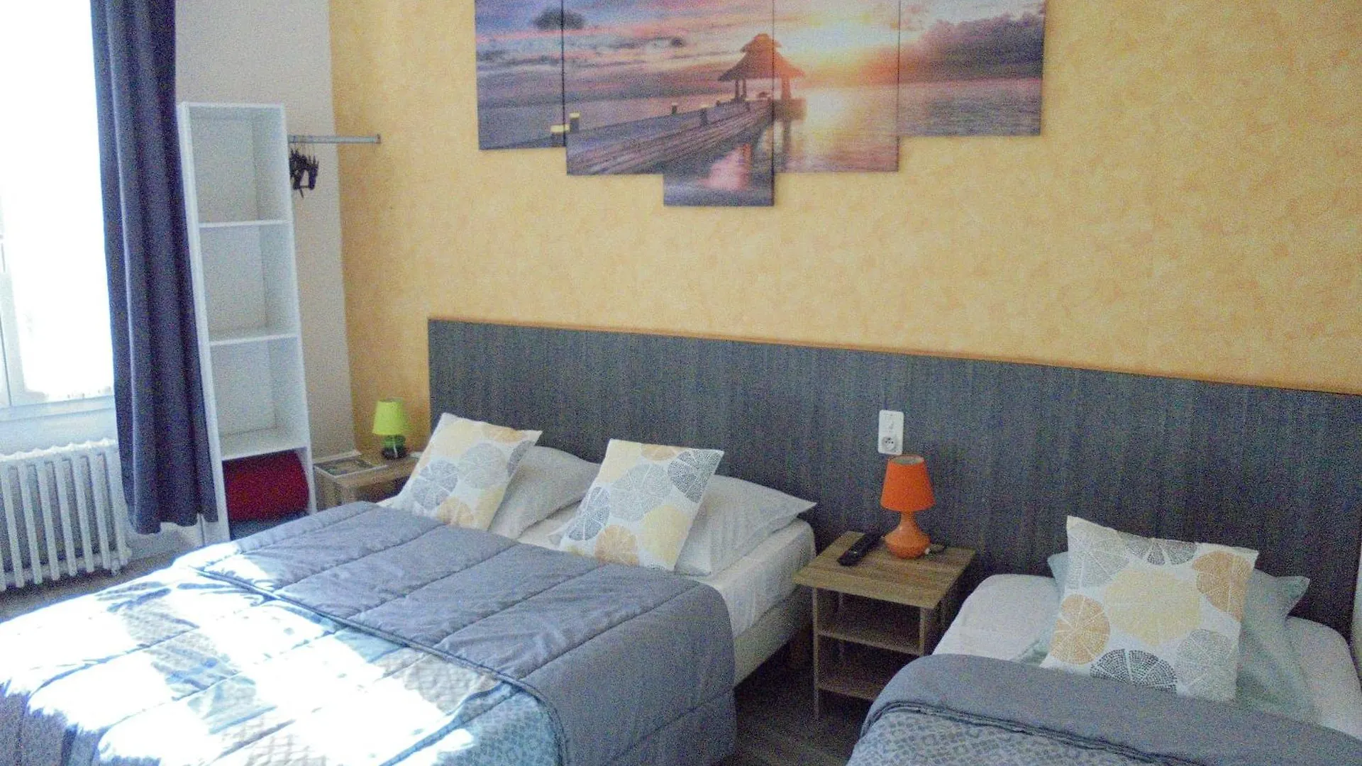 Hotel De La Gare Montlucon